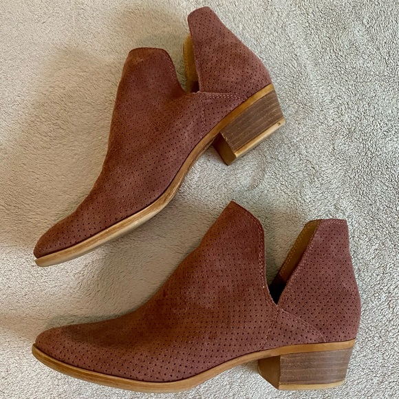 Lucky Brand Baley Slip On Ankle Booties - Picture 5 of 8